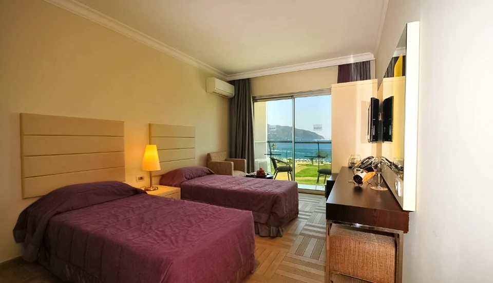 هتل بلو بی پلاتینیوم مارماریس